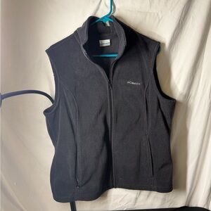 Columbia Dark Gray Fleece Vest
